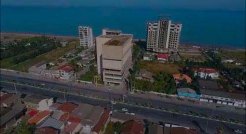 تأثیرات فرهنگی پروژههای گردشگری: حفظ هویت محلی تأثیرات فرهنگی پروژههای گردشگری: حفظ هویت محلی